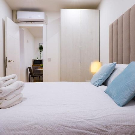 Gibraltar Nest 2-Hosted By Sweetstay Ngoại thất bức ảnh